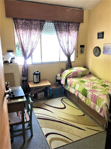 Hermosa Casa Con Apartamento Ubicada En Zona Centrica