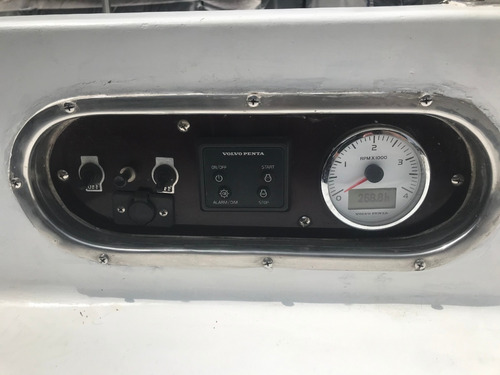 Velero Alpha 36 Motor Volvo Penta 40 Hp (2016)
