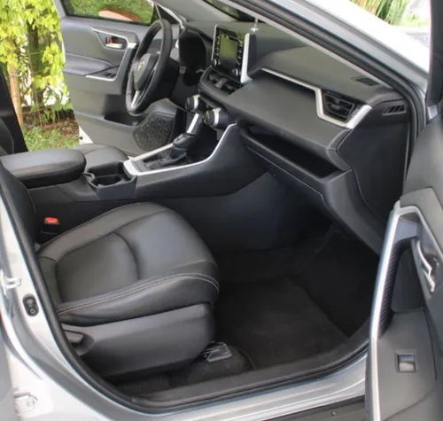 Toyota RAV4 2.0 Street