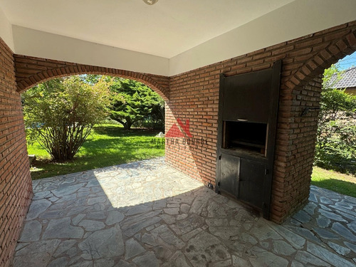 Casa En Venta En Los Quinchos Club De Campo, Pilar, G.b.a. Zona Norte