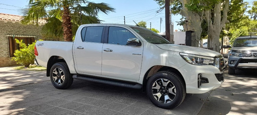 Toyota Hilux 2.8 Cd Srx 177cv 4x4 At
