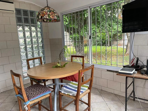 Venta Casa Con Jardin San Miguel, Excelente Ubicacion!