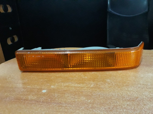 Faro Delantero Cruce Derecho ( Chevrolet Blezer 1998 )