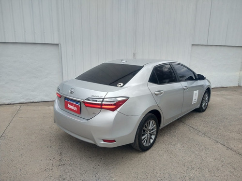 Imagen 6 de 10 de Toyota Corolla Xei 1.8 Cvt 2018 (int 8301)