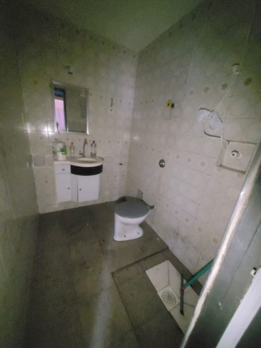 Imagem 8 de 10 de Sala Living, Cozinha E Banheiro,sem Garagem - Kn0697