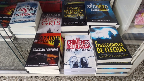 Imagen 1 de 1 de Colección Completa De Libros De Cristian Perfumo (nuevos)