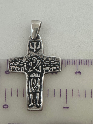 Sg Joyería, Dije Cruz Del Buen Pastor De Plata. Plateado Empavonado