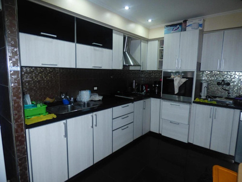 Ph En Venta - 4 Dormitorios 4 Baños - 800mts2 - Burzaco