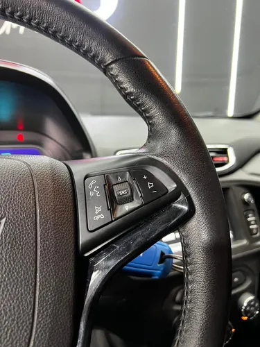 Chevrolet Onix 1.4 Ltz 5 p