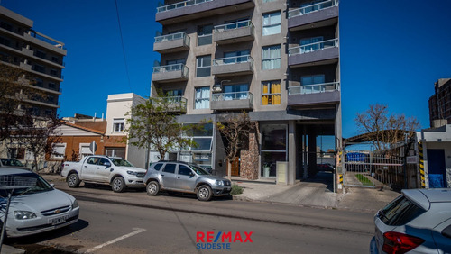Imagen 2 de 15 de Venta Dto 1 Dorm. Castelli 420 Balcon Al Frente