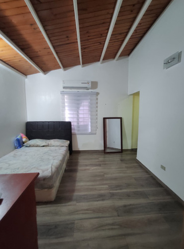 Nathaly Bastidas - Casa En Venta Brisas Del Lago 4 Ciudad Alianza - Guacara