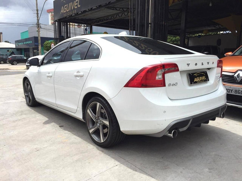 Volvo S60 3.0 T6 R-design Awd Gasolina 4p Automático
