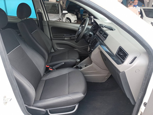 Volkswagen Voyage 1.6 Msi Totalflex Comfortline 4p I-motion
