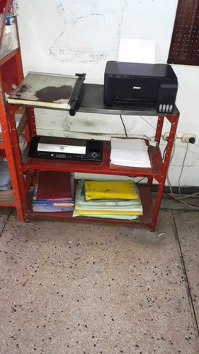 Imagen 5 de 7 de Se Traspasa Local Comercial Av. Lisandro Alvarado, Valencia