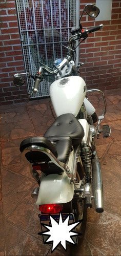 Imagen 2 de 5 de Moto Jawa Custom Rvm 250-9