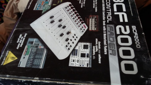 Controlador Faders - Bcf2000 - Blanco