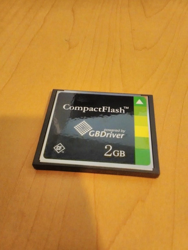 Memoria Compact Flash 2 Gb.