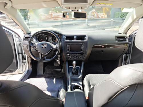Volkswagen Vento 2.5 Luxury 170cv Tiptronic 2015