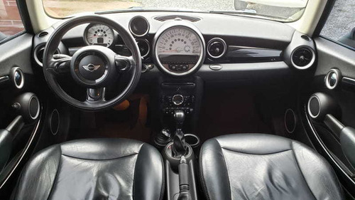 Mini Cooper 1.6 16v 2p