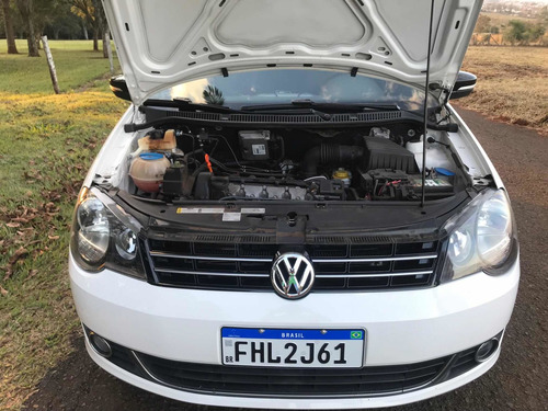 Imagem 6 de 14 de Volkswagen Polo 1.6 Vht Sportline Total Flex I-motion 5p