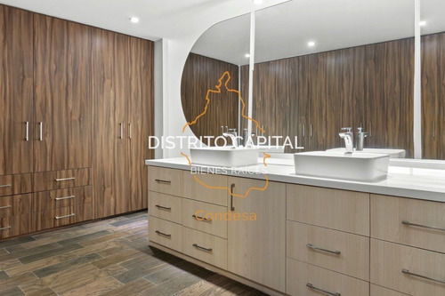 Moderno Loft En Venta En San Patricio, Metepec, Estado De México