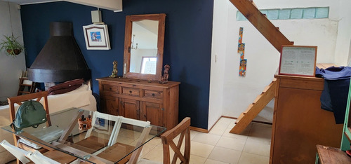Se Vende Casa De 2 Dormitorios Con Hermoso Entorno Natural