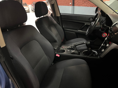 Subaru Outback 2.5 Un 5mt Sawd 173cv