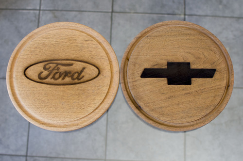 Platos De Algarrobo Personalizados De 22 Cm De Diám. Premium Madera Plato Asado