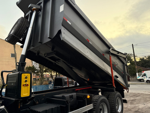 Caminhão Caçamba Basculante Vw 31320 2024 Traçado Ñ 31330