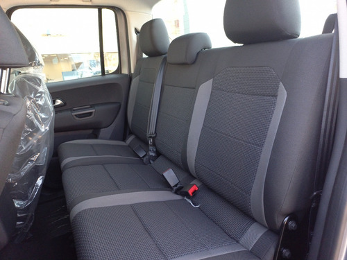 Imagen 12 de 16 de Volksawagen Amarok Confortline 4x2 Mt 180 Cv #cin