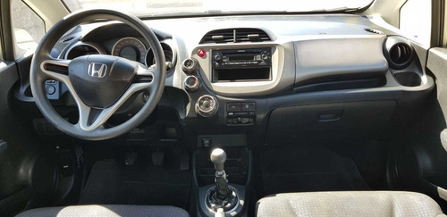 Imagem 8 de 14 de Honda Fit New Lx 1.4 (flex)
