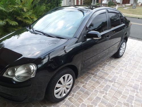 Vw Polo Sedan 2011 Preto Completo