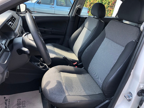 Imagen 7 de 15 de Vw Gol Sedan Trendline Tm5 1.6l 2017 Iva Credito Recibo Fina