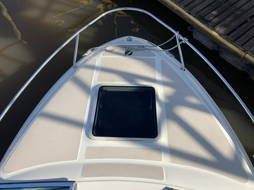 Imagen 12 de 18 de Lancha Sea Ray 190 Americana Volvo 225hp Impecable