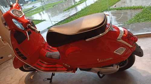 Imagen 9 de 13 de Scooter Vespa Piaggio 300 Super 2023 - Entrega Inmediata
