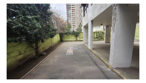 Oficina En Arriendo, Centro Cultural O Colegio, Ñuñoa