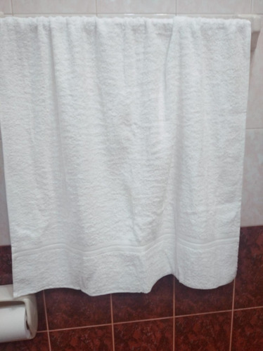 Toalla Blanca Hotelera 1 Metro 40 Cm X 70 Cm