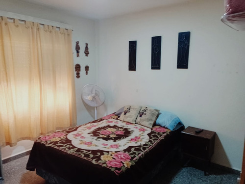 Casa De 3 Dormitorios En Venta. Santa Rosa. La Pampa