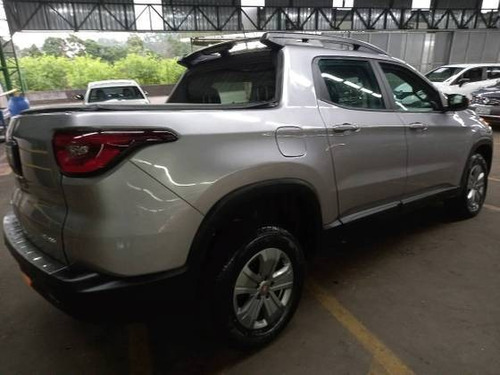 Imagem 7 de 9 de Fiat Toro 1.8 16v Evo Flex Freedom At6
