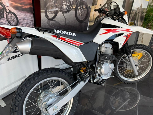 Imagen 16 de 25 de Honda Xr 250 Tornado 0km 2023 Rojo- Retira Ya!!! Power Bikes