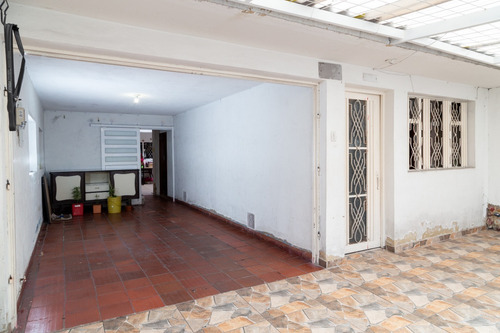 Imagen 4 de 24 de Amplia Casa Barrio Santa Rita - Bogotá