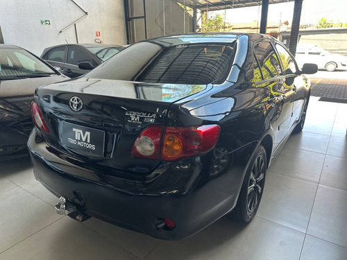 Toyota Corolla 1.8 16v Xli Flex Aut. 4p