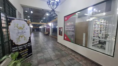Farmacia En Venta - Av. Bolívar - Valencia (130 Mts.) Fp 283183