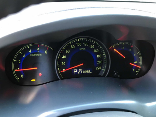 Kia Carnival 2.9 Crdi Ex 2010