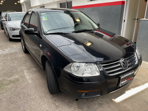 Volkswagen Bora 2.0 Tiptronic Automatico Techo Permuto