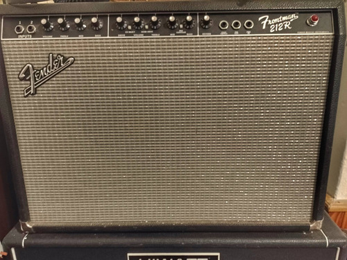 Amplificador Fender Frontman 212r