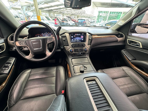 GMC Yukon 6.2 Denali V8 8 Vel At