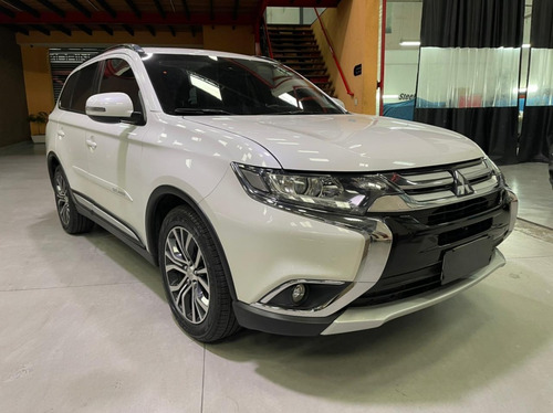 Imagem 7 de 10 de Mitsubishi Outlander