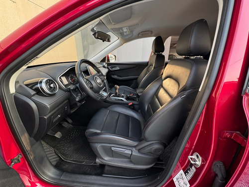 MG HS 1.5 Com Mt