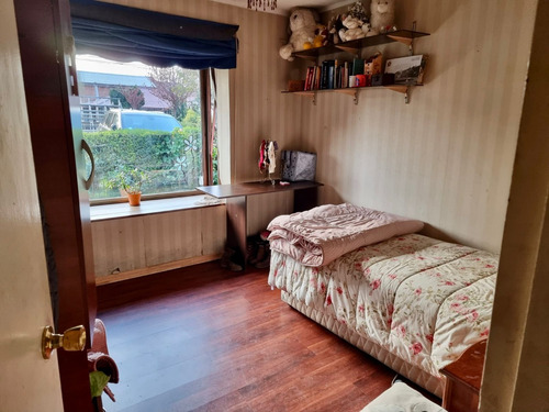 Cómoda Casa De 4 Dormitorios, Collao, Concepción